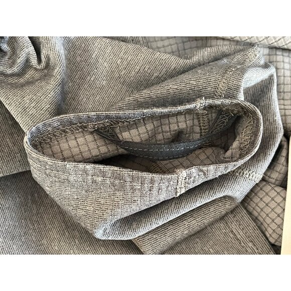 Patagonia Women's Small Midweight 1/4 Zip Capilene Baselayer Top Light Gray - Picture 5 of 7